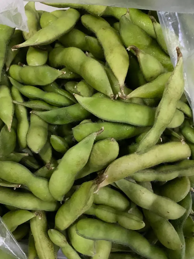 The Wuhan night market comes with edamame as standard step 0