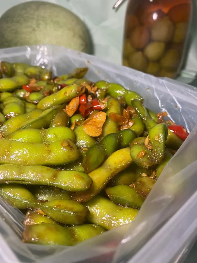 The Wuhan night market comes with edamame as standard step 0