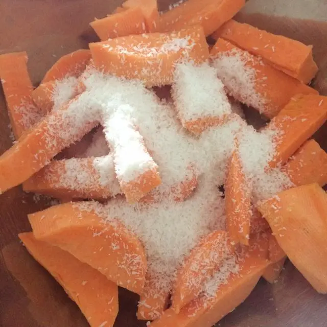 Roasted sweet potato fries with grated coconut (healthy snack) step 0