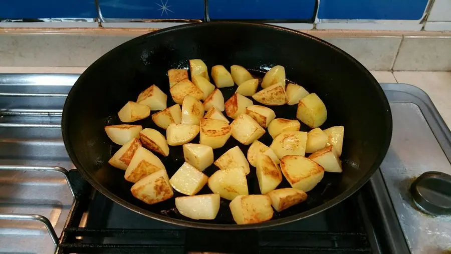 Garlic potato step 0