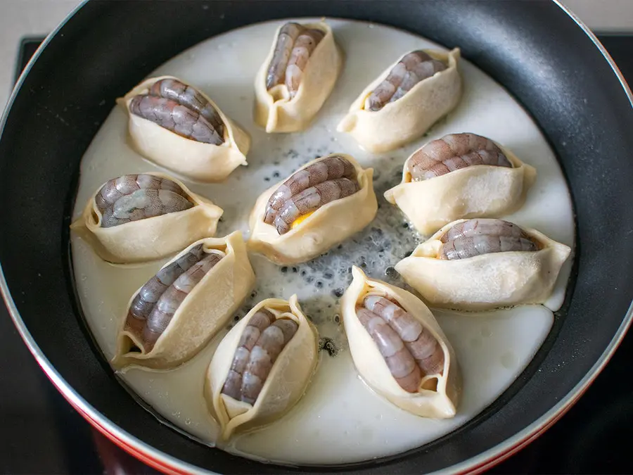 Shrimp open smile fried dumplings |Burnt and crispy! Tender and juicy step 0