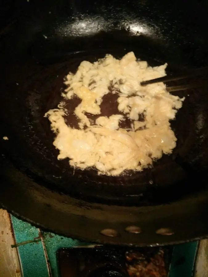 Roadside stall-style stir-fried instant noodles step 0