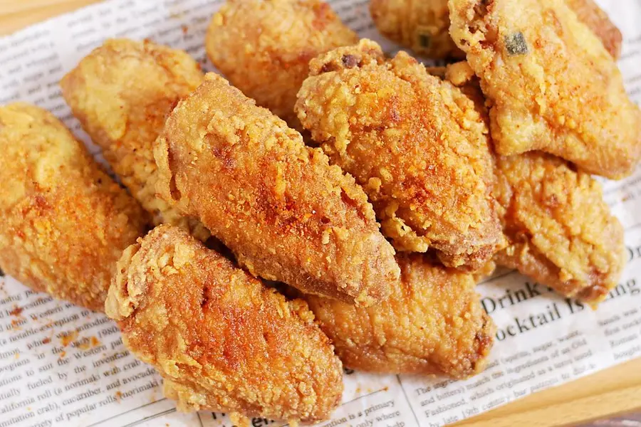 Garlic-flavored fried chicken wings that are so delicious that you lick your fingers step 0