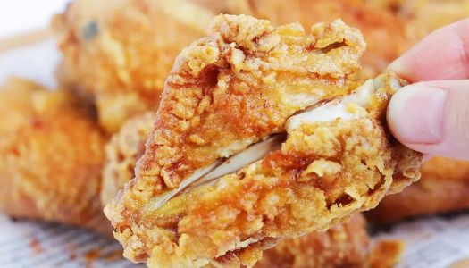 Garlic-flavored fried chicken wings that are so delicious that you lick your fingers