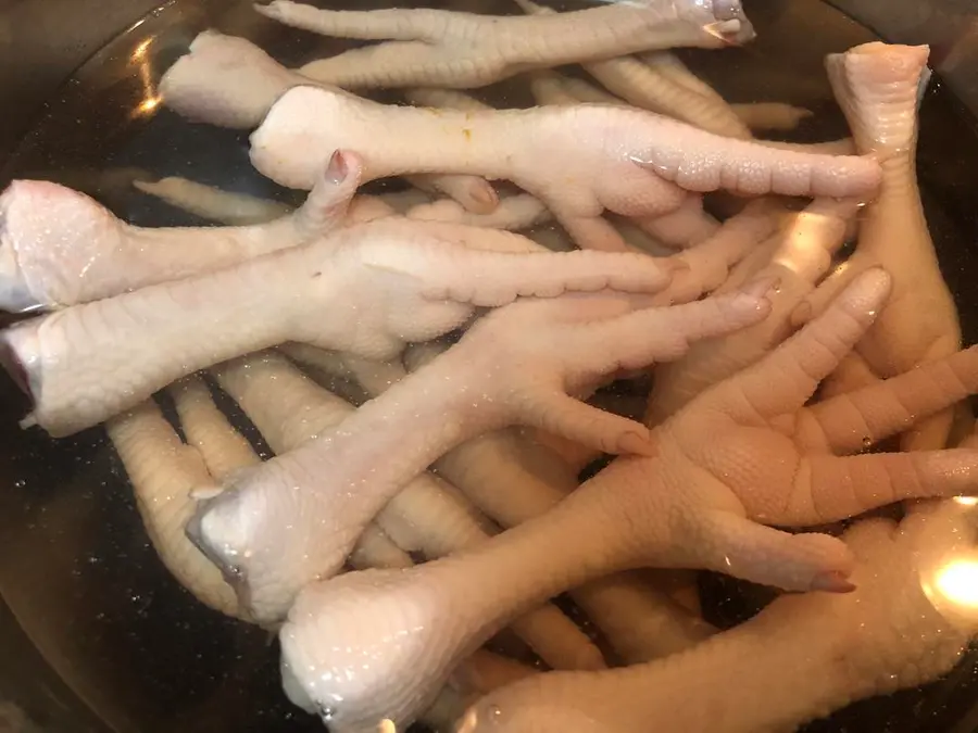 Supper ecstasy and snacks ~ braised chicken feet step 0