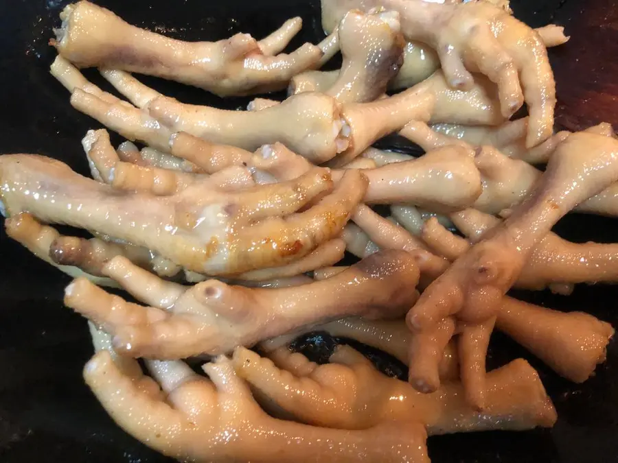 Supper ecstasy and snacks ~ braised chicken feet step 0