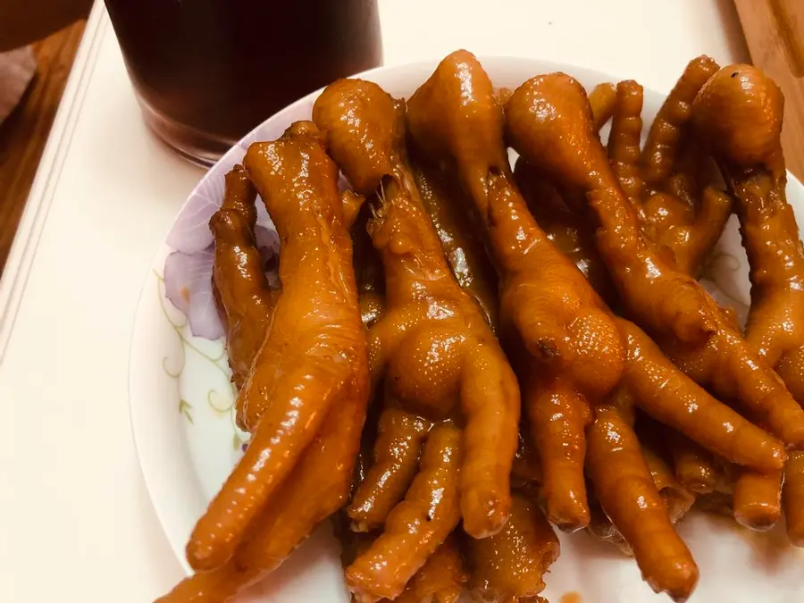 Supper ecstasy and snacks ~ braised chicken feet