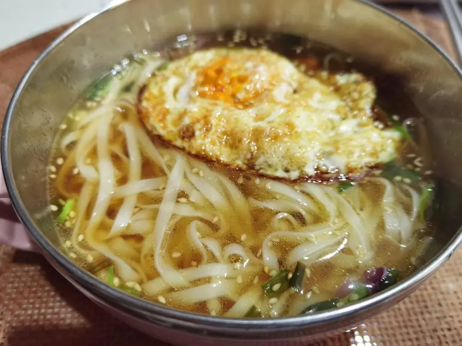 High school students have a late-night snack