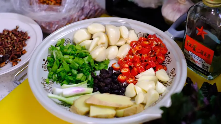 Stir-fried spicy snails (snails)|Goodbye to the proprietress of the supper stall step 0