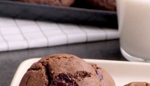 Chocolate soft cookies