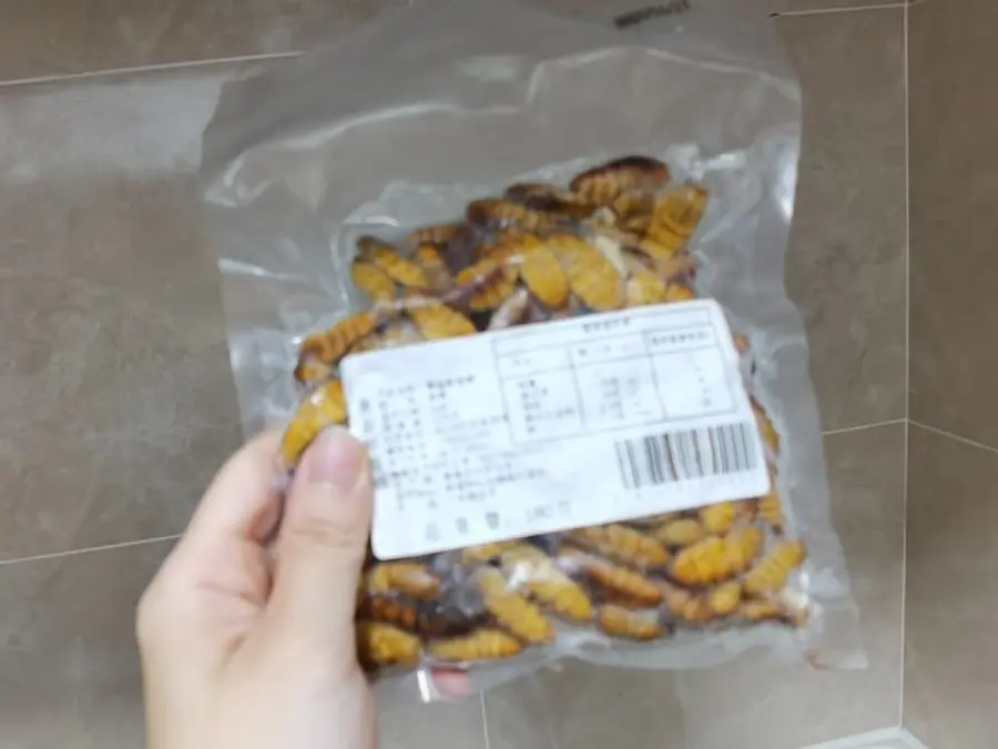 Soul Supper/Appetizer: Air Fryer Cicada Pupa step 0