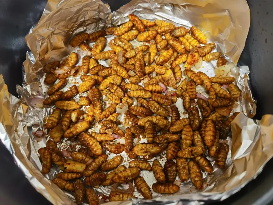 Soul Supper/Appetizer: Air Fryer Cicada Pupa step 0