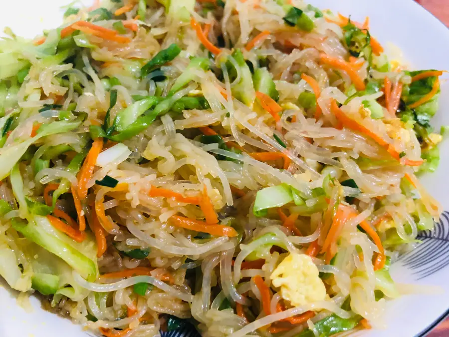 Home-style fried Longkou vermicelli lunch, home-cooked home-cooked home-cooked food, fast food in 15 minutes