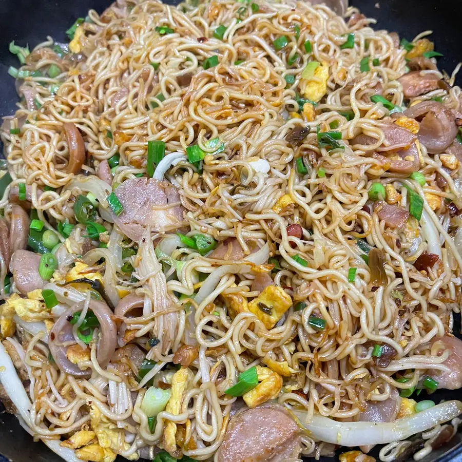 ãŠ™ï¸ Get some late-night snacks for a bite to eat, super delicious assorted fried instant noodles step 0