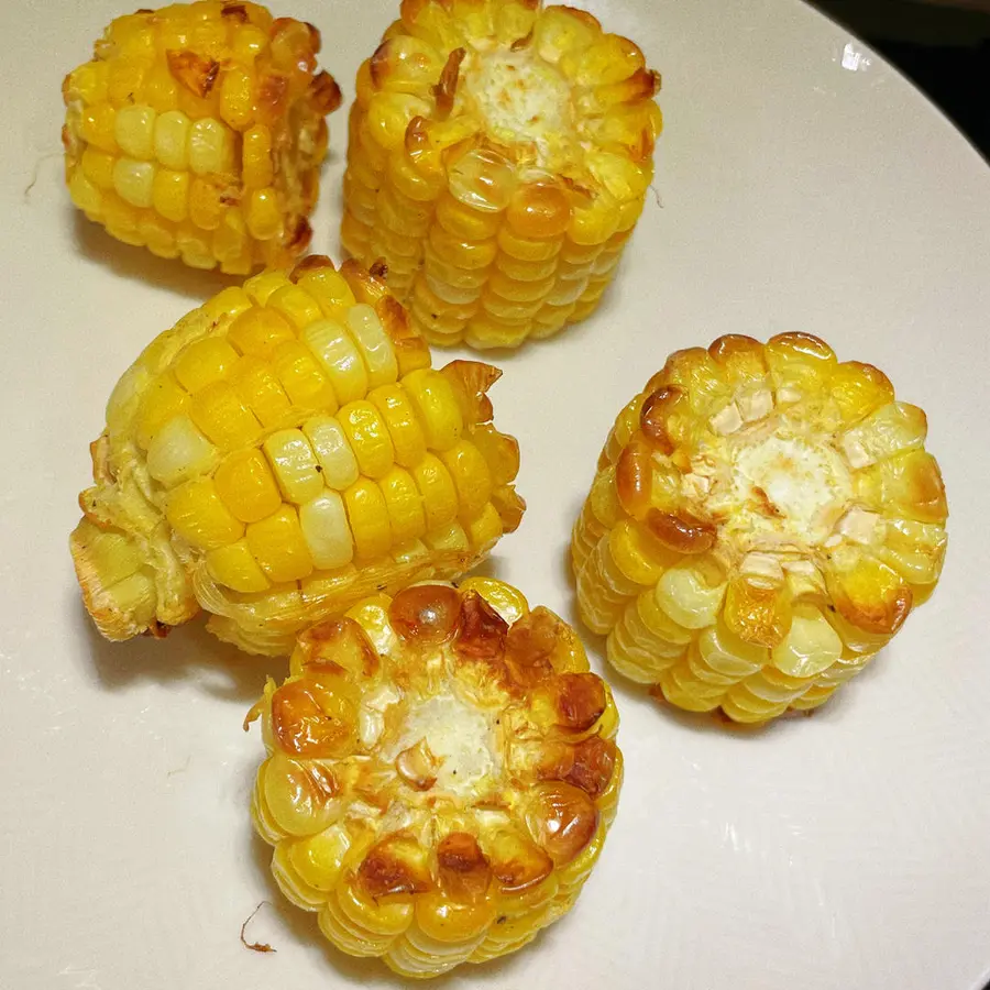 Late-night snack: Creamy roasted corn  step 0