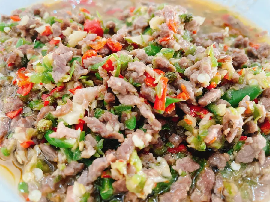 Zigong Gong three night snacks - double pepper ground beef step 0