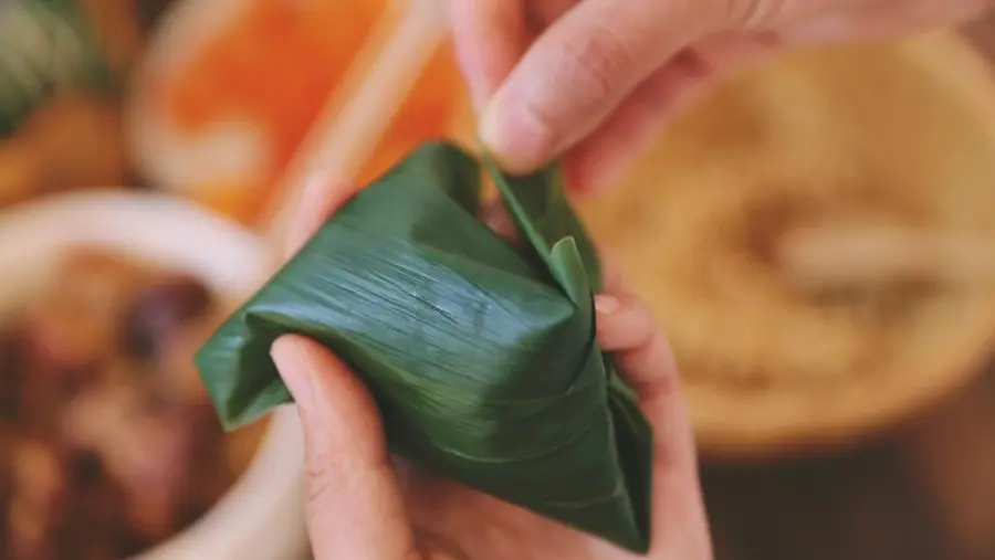 It's so delicious that the meat dumplings are flying step 0