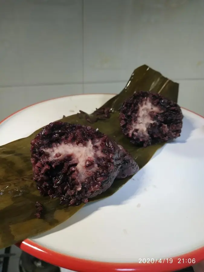 Rice dumplings that must be wrapped every year step 0