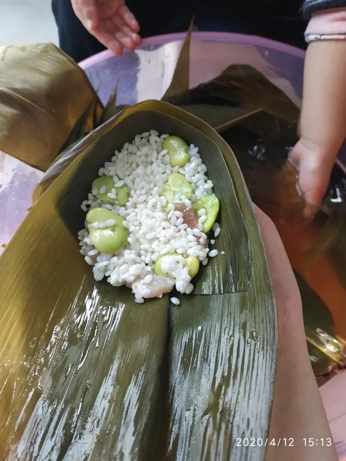 Rice dumplings that must be wrapped every year step 0