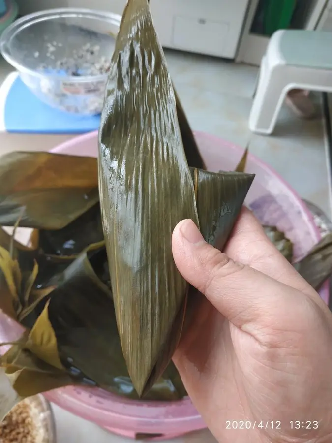 Rice dumplings that must be wrapped every year step 0