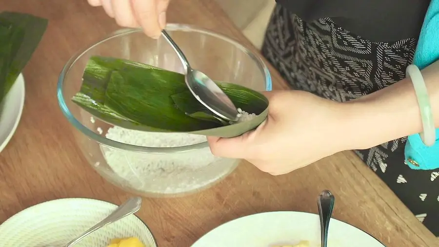 Sago crystal dumplings [Man Food Slow Talk] step 0