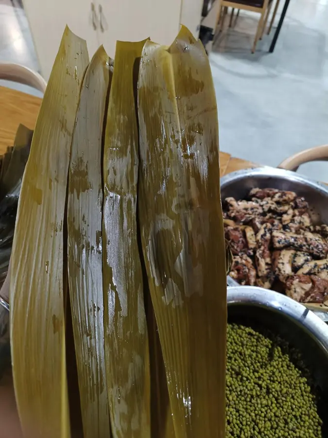 The taste of Guangxi zongzi  home step 0