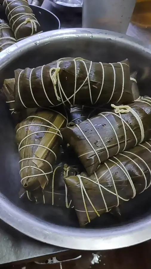 The taste of Guangxi zongzi  home step 0