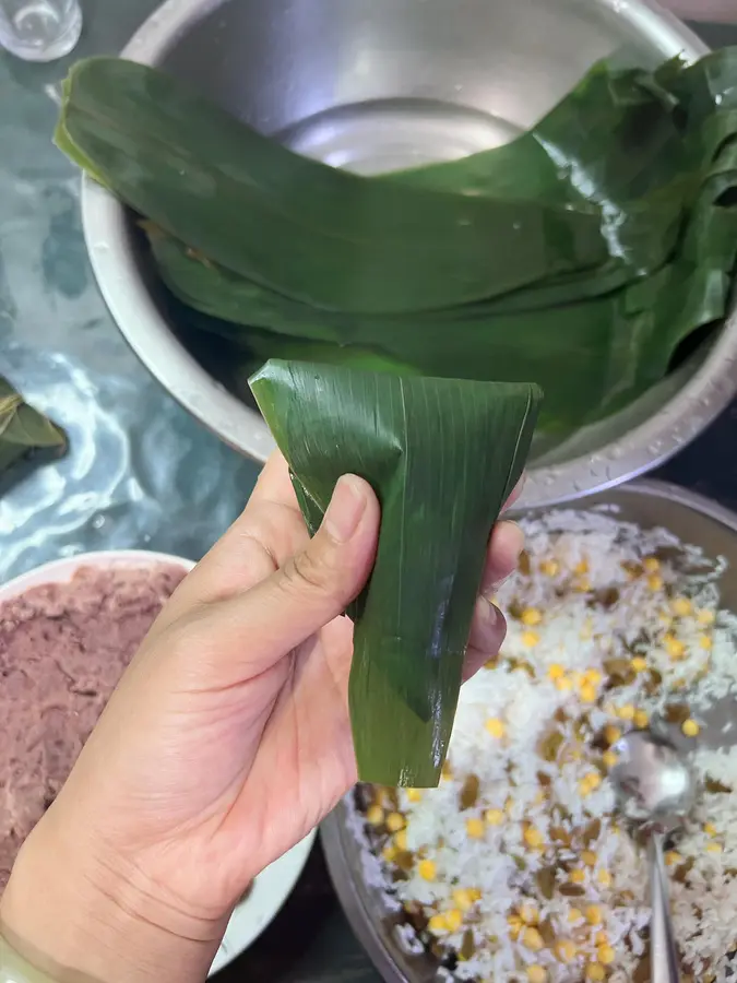 Delicate and glutinous red bean paste dumplings step 0