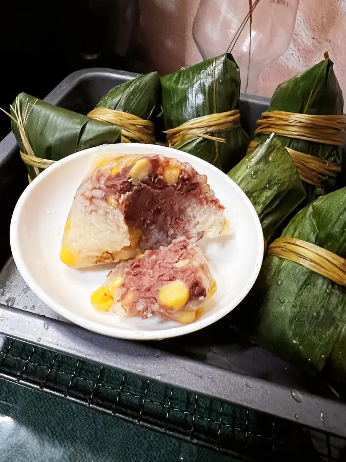 Delicate and glutinous red bean paste dumplings step 0