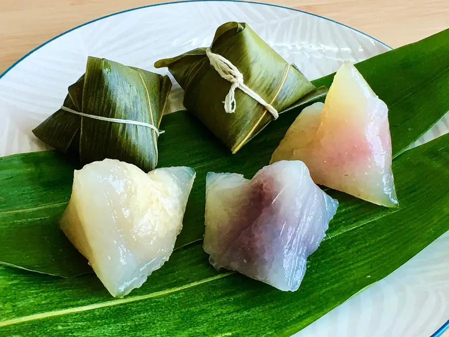 Mini multicolored crystal dumplings step 0