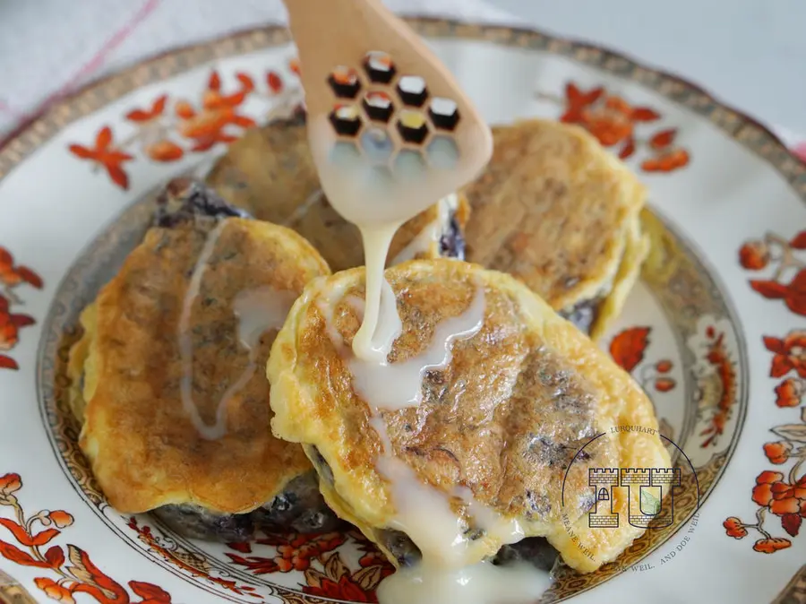 A collection of hot-pressed rice dumplings step 0