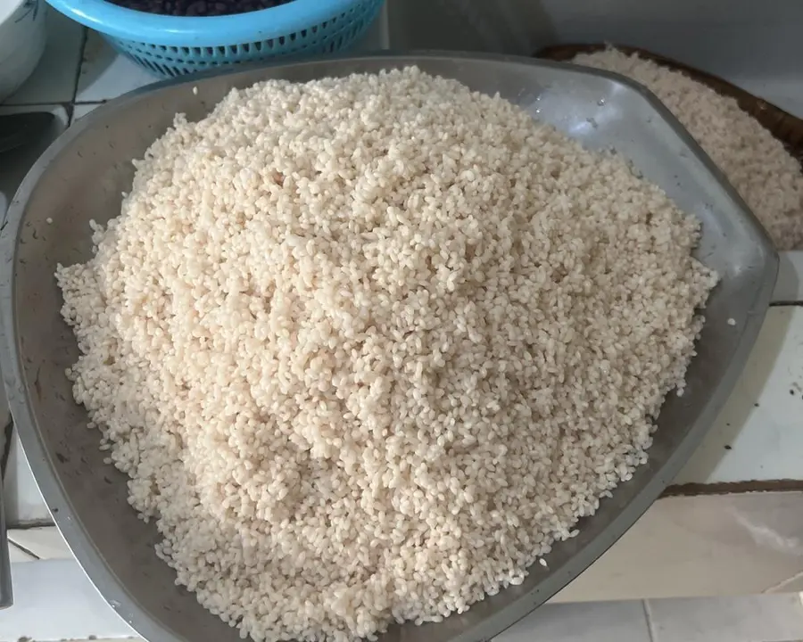 Sichuan-style salt-and-pepper rice dumplings step 0