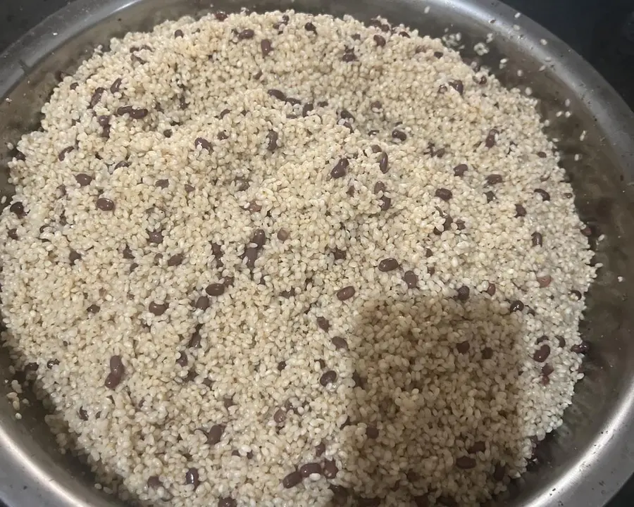 Sichuan-style salt-and-pepper rice dumplings step 0