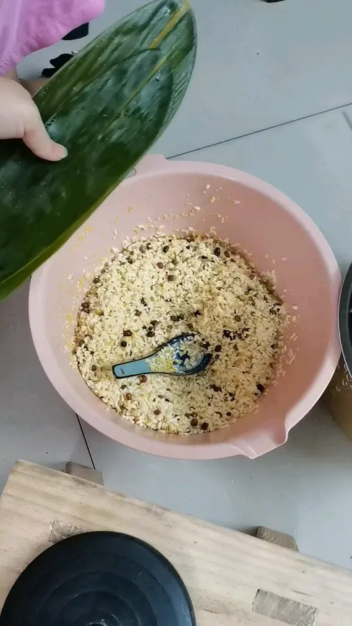 ã€Straw rope wrapping zongzi slow motion detailed tutorialã€‘ step 0