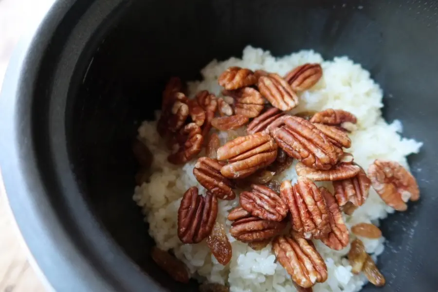 Kuaishou delicious pecan dumplings step 0