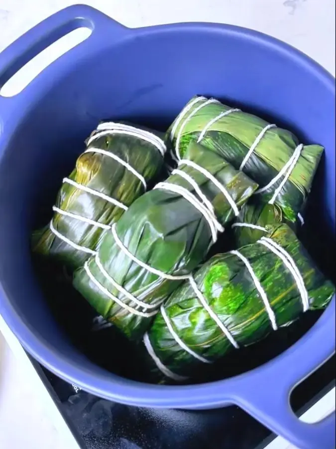 Cantonese water dumplings step 0