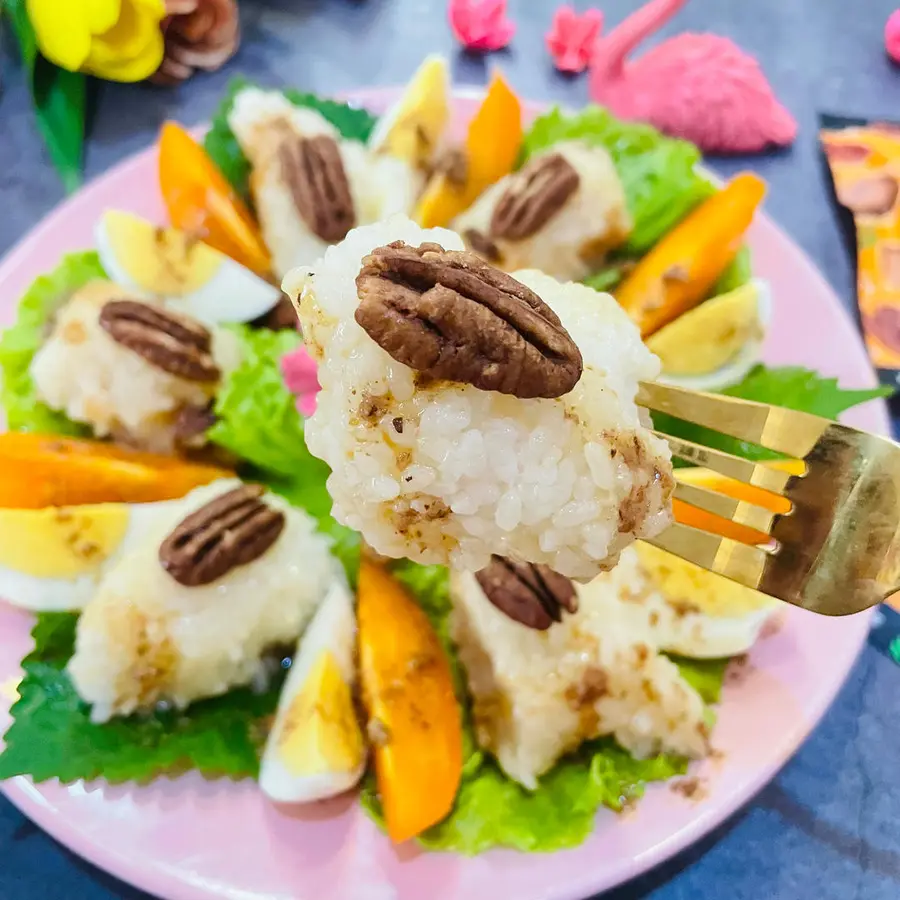 Pecan rice dumpling salad step 0