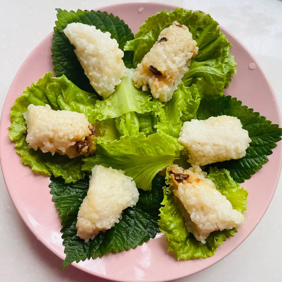 Pecan rice dumpling salad step 0