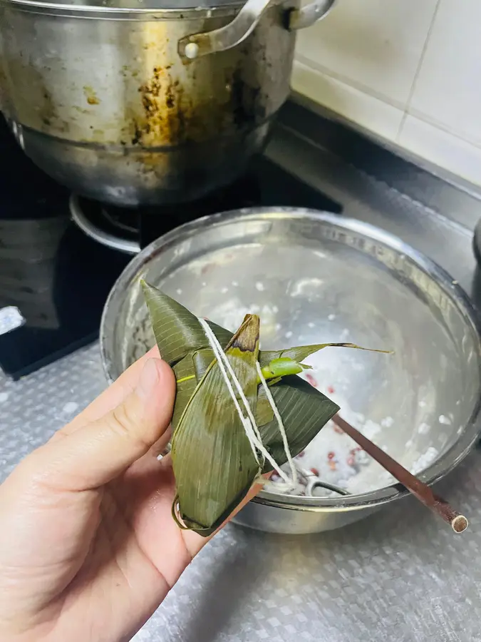 Glutinous beans and red bean dumplings dipped in white sugar! step 0