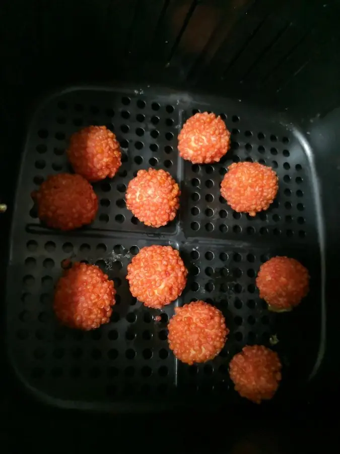 The Lychee Shrimp Balls Air Fryer version doesn't have a drop of oil step 0