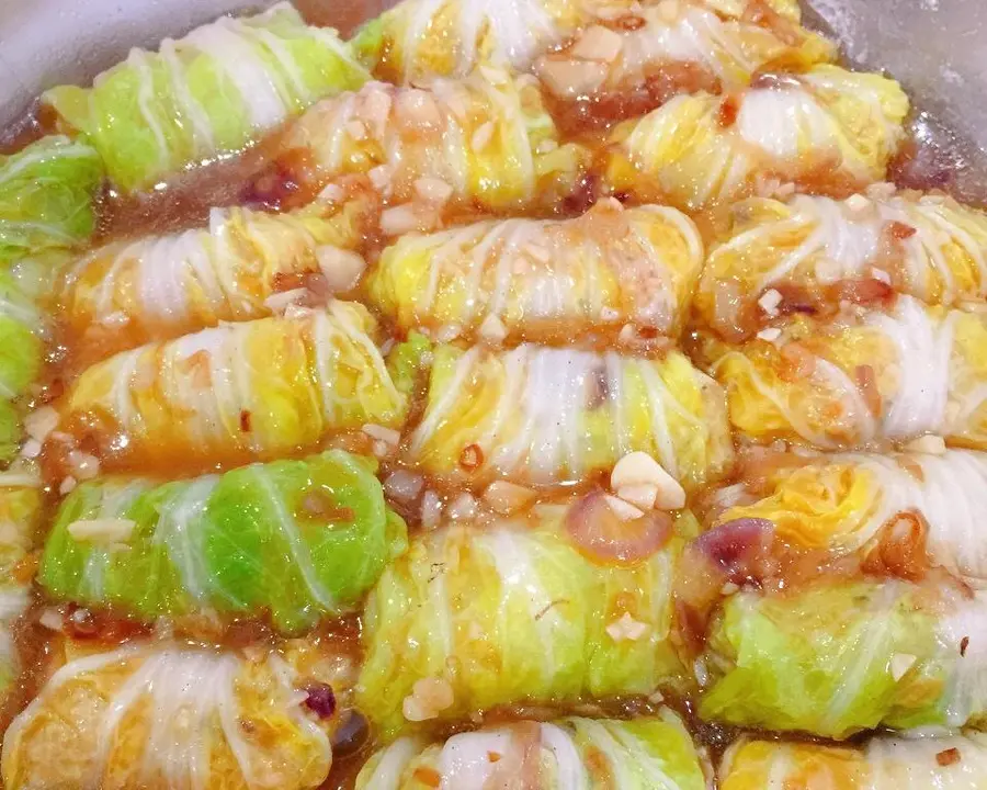  Cabbage rolls 