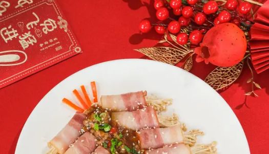 Chinese New Year's Eve Dinner Creative Dish! Firecrackers welcome the spring with good colors, and the guests on the table have a special row of noodles~