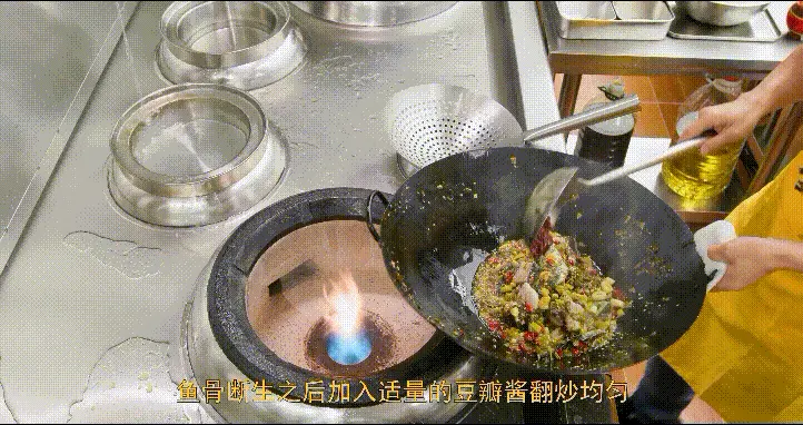 The chef teaches you: the home-cooked method of Sichuan cuisine 