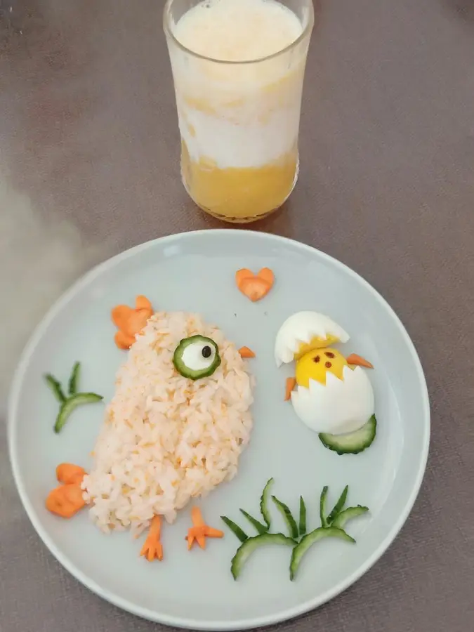 Creative breakfast for children--- chick mother and daughter step 0