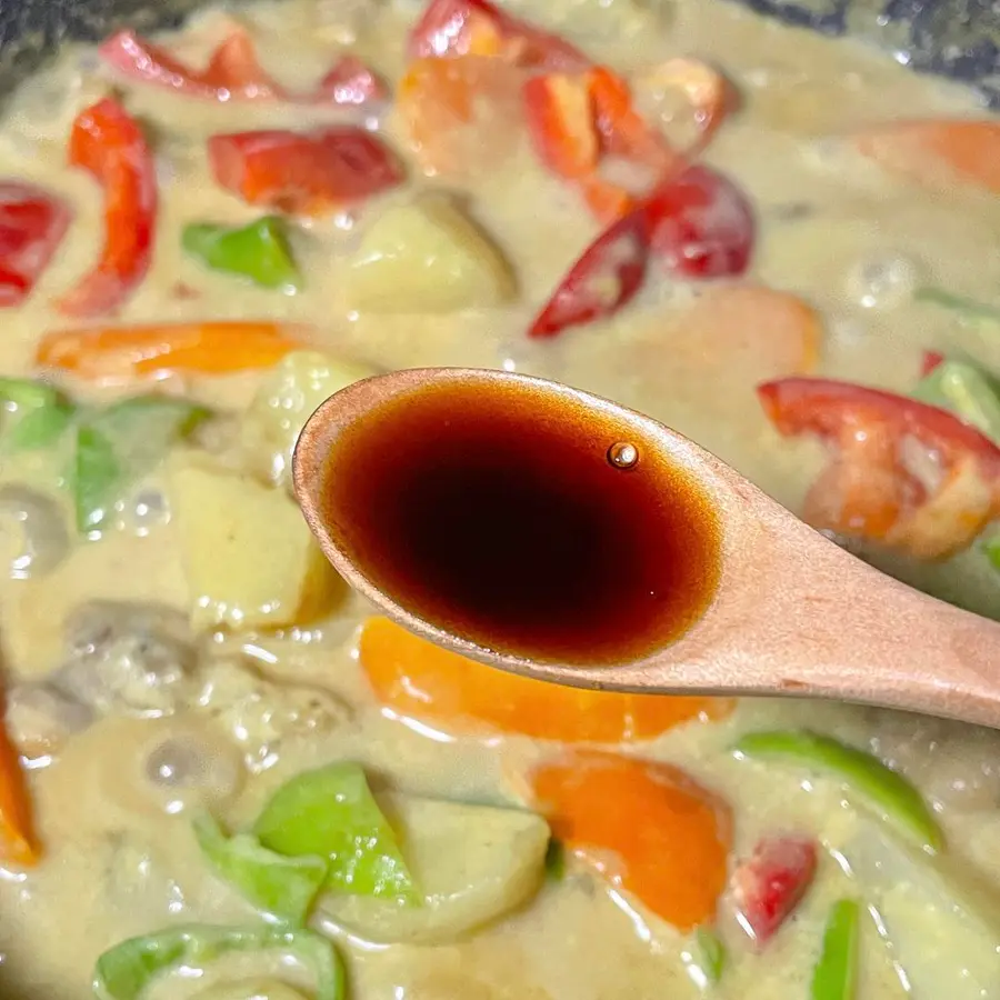 Rich  coconut flavor and simple recipe | Thai coconut milk chicken curry step 0