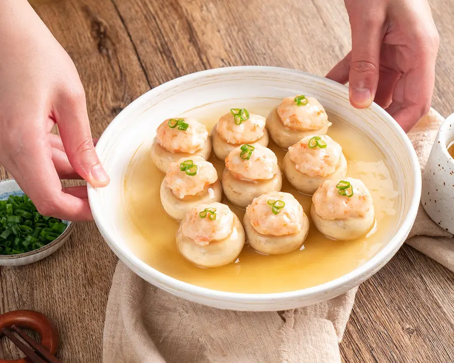 【Stuffed shrimp with fresh mushrooms】