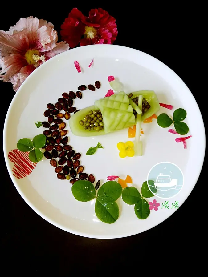 â›µ Creative vegetable platter (cucumber boat) step 0