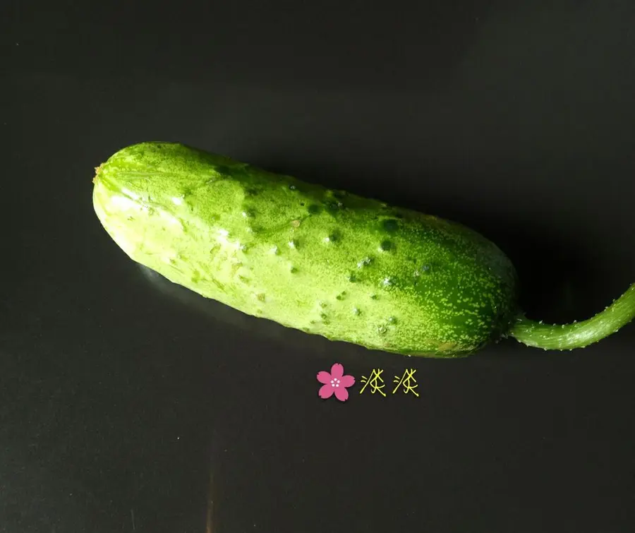 â›µ Creative vegetable platter (cucumber boat) step 0