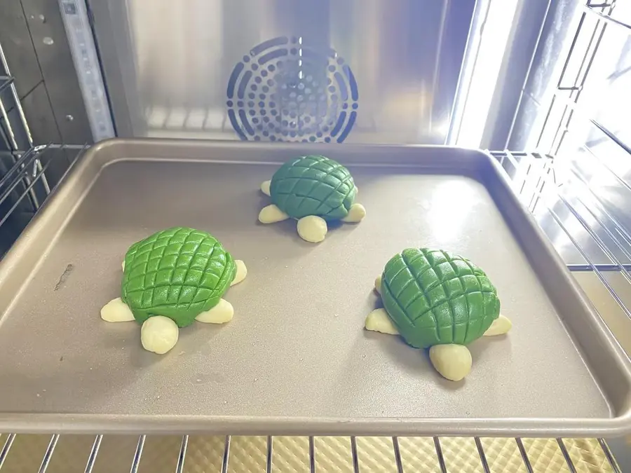 Cute to the point â—â— of foul turtle pineapple bun~ Who came up with this idea? step 0