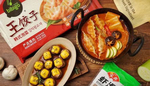 Winter kimchi dumpling pot + cheese mushroom stuffed shrimp slippery